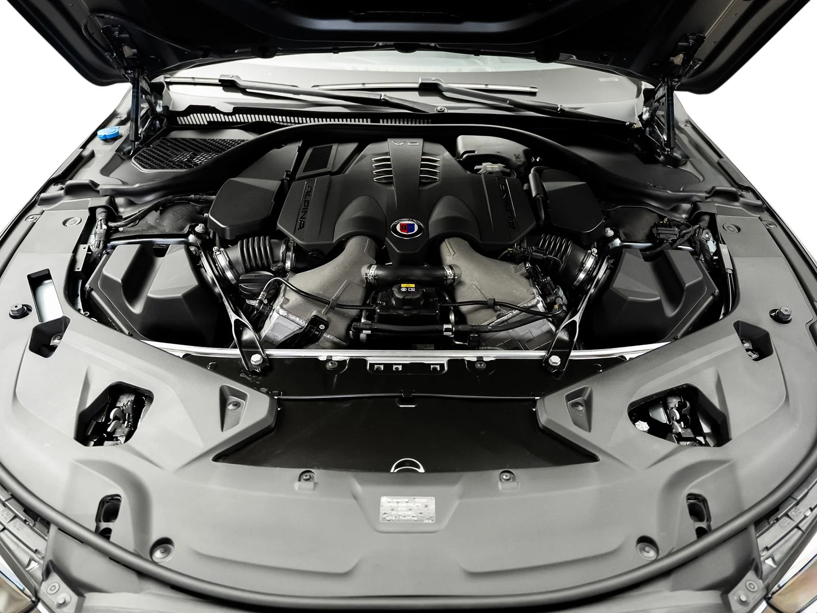 Used 2022 Blue BMW ALPINA B8 xDrive image 63