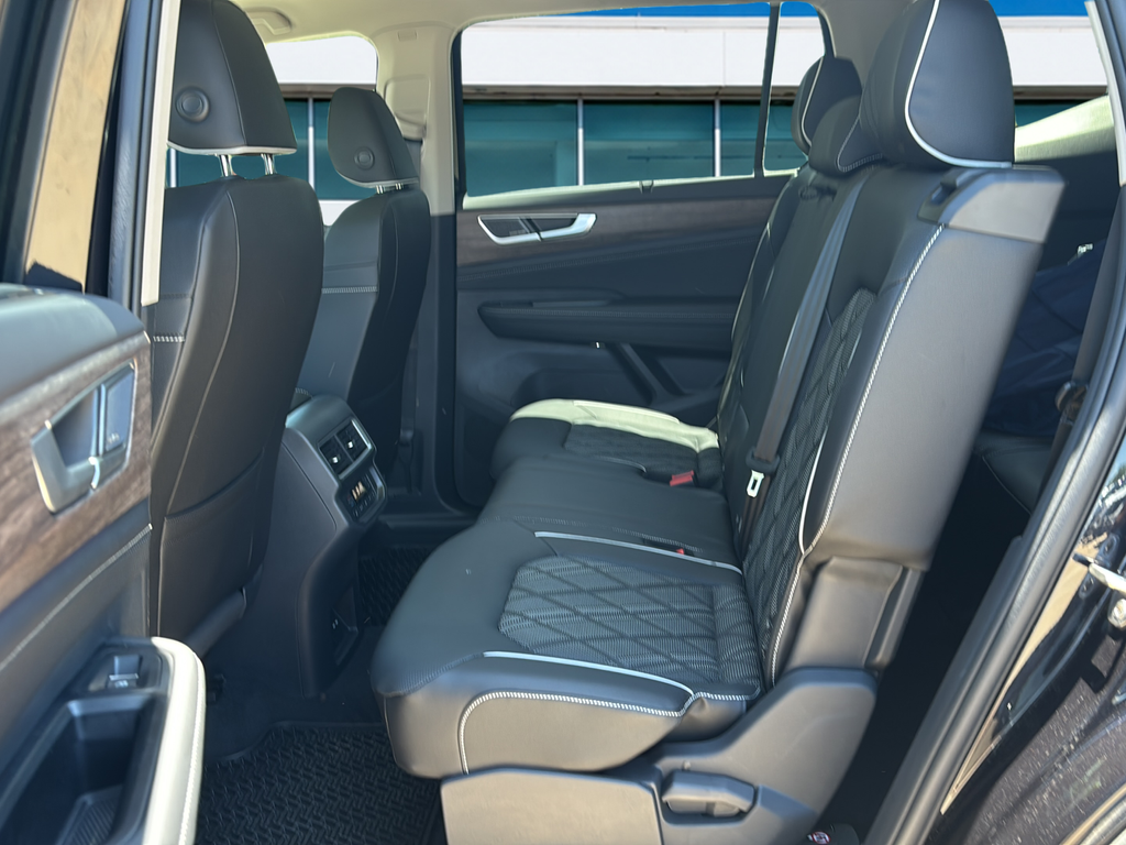 2026 Volkswagen Atlas SEL Premium R-Line - Photo 14