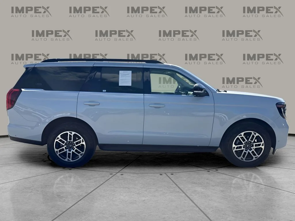Used 2025 Silver Ford Active image 6