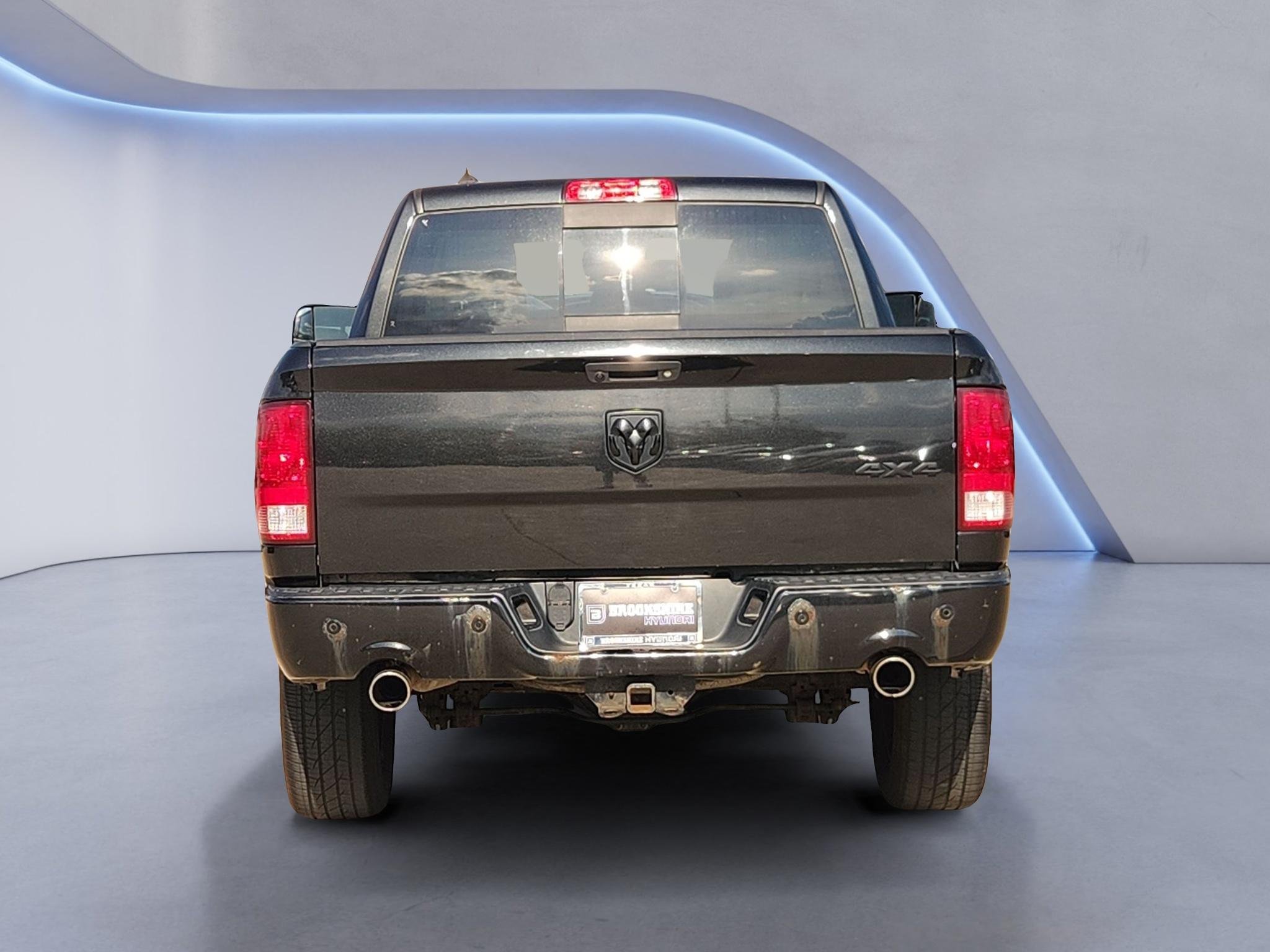 Used 2018 BLACK Ram Big Horn image 7