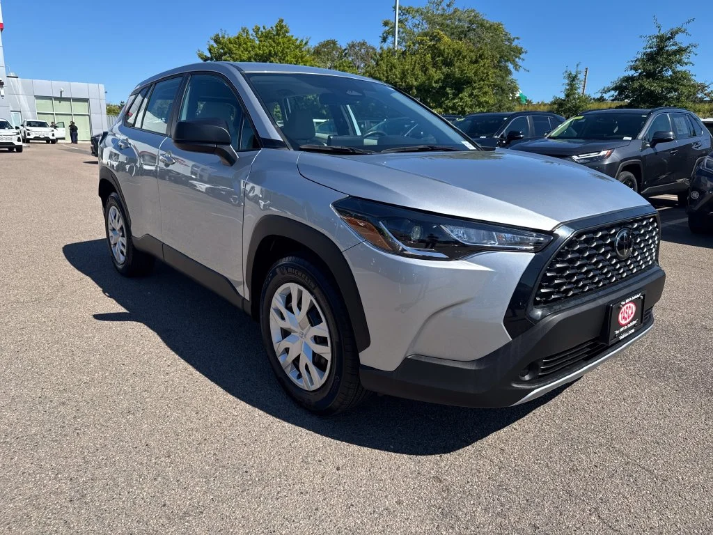 Used 2024 Silver Toyota L image 10