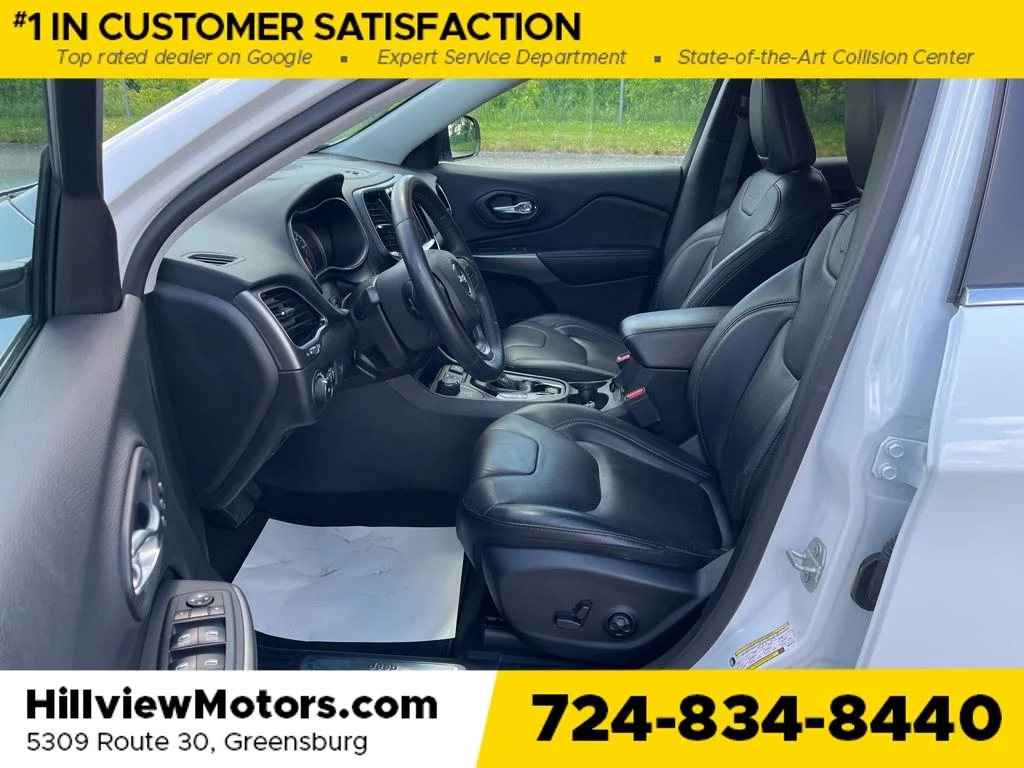 Certified Used 2019 Bright White Clearcoat Jeep Limited image 15