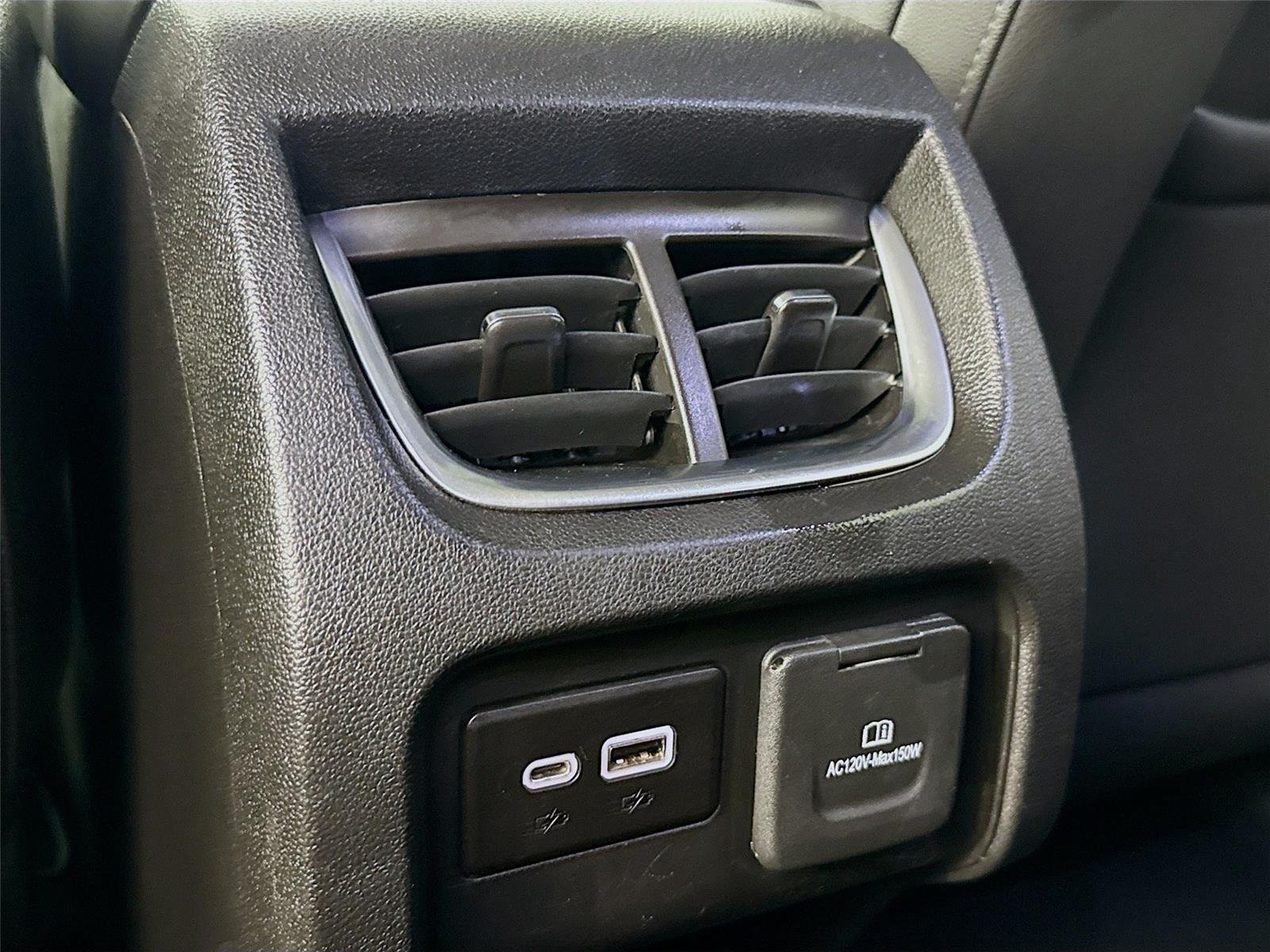 Used 2019 BLACK Chevrolet 4DR AWD LT image 28