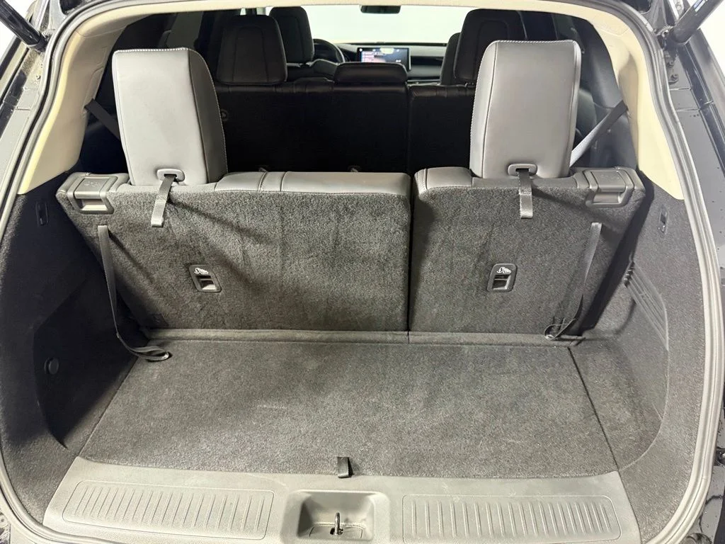 Used 2025 Mineral INFINITI PURE image 26