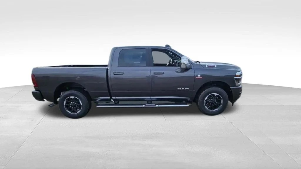 2026 RAM 2500 Laramie - Photo 9