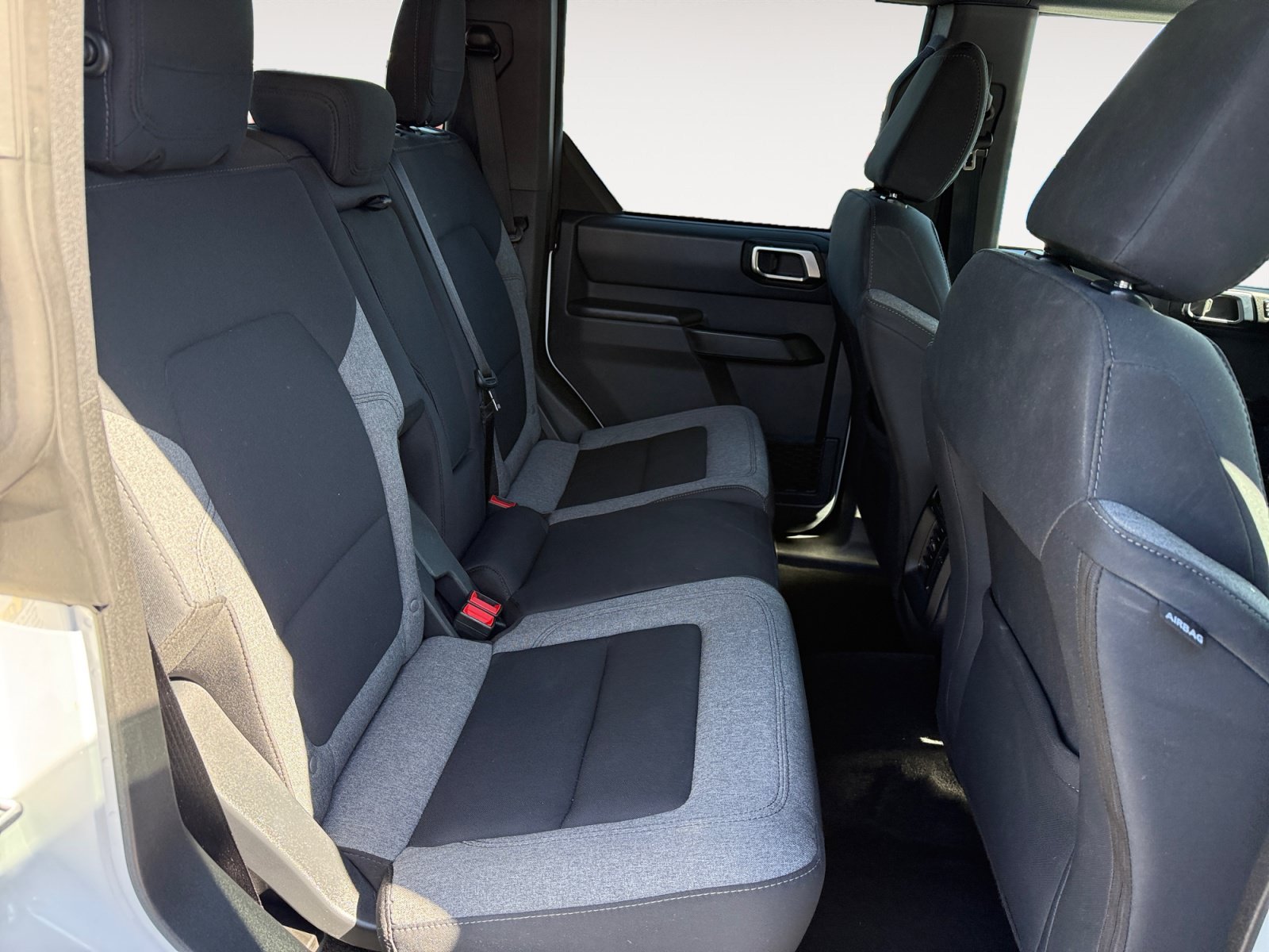Certified Used 2025 Oxford White Ford Big Bend image 18