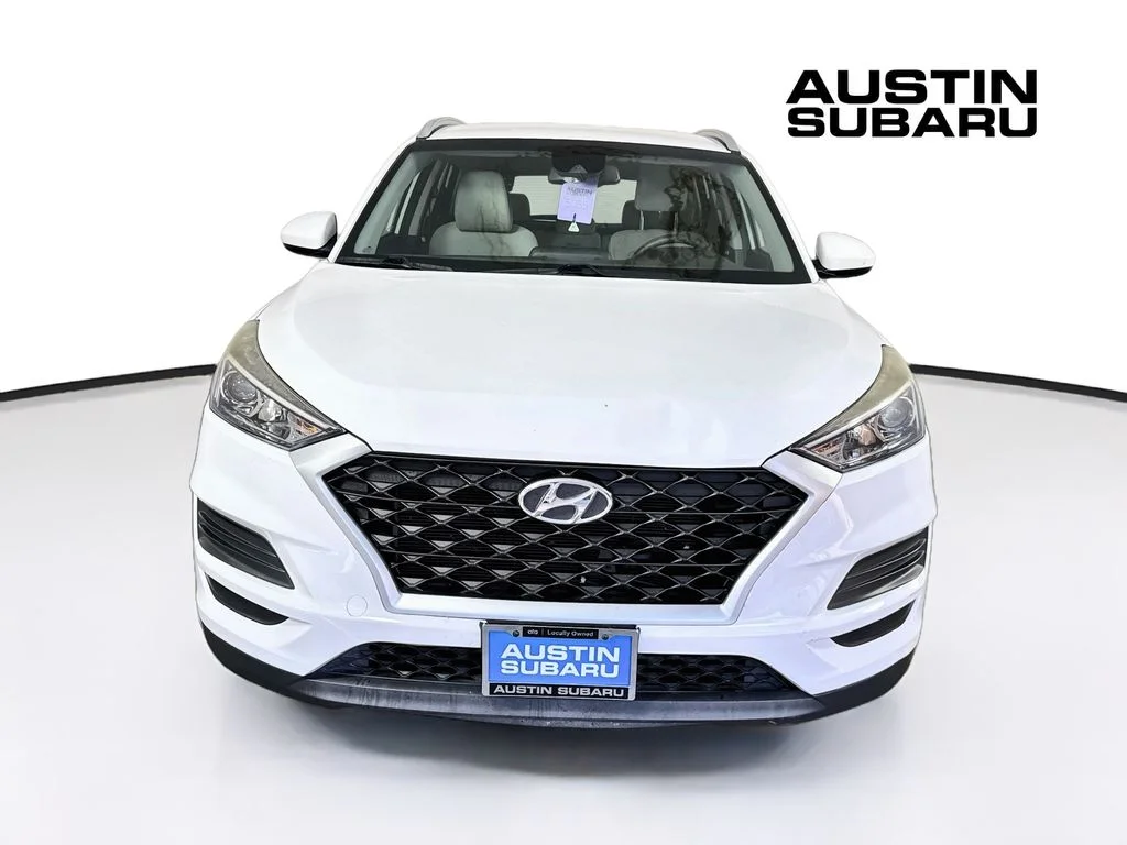 Used 2019 White Hyundai Value image 2