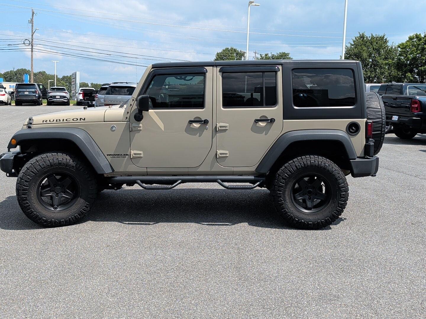 Used 2017 Gobi Clearcoat Jeep Rubicon image 4