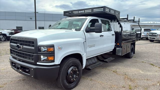 New 2024 Summit White Chevrolet Work Truck image 3