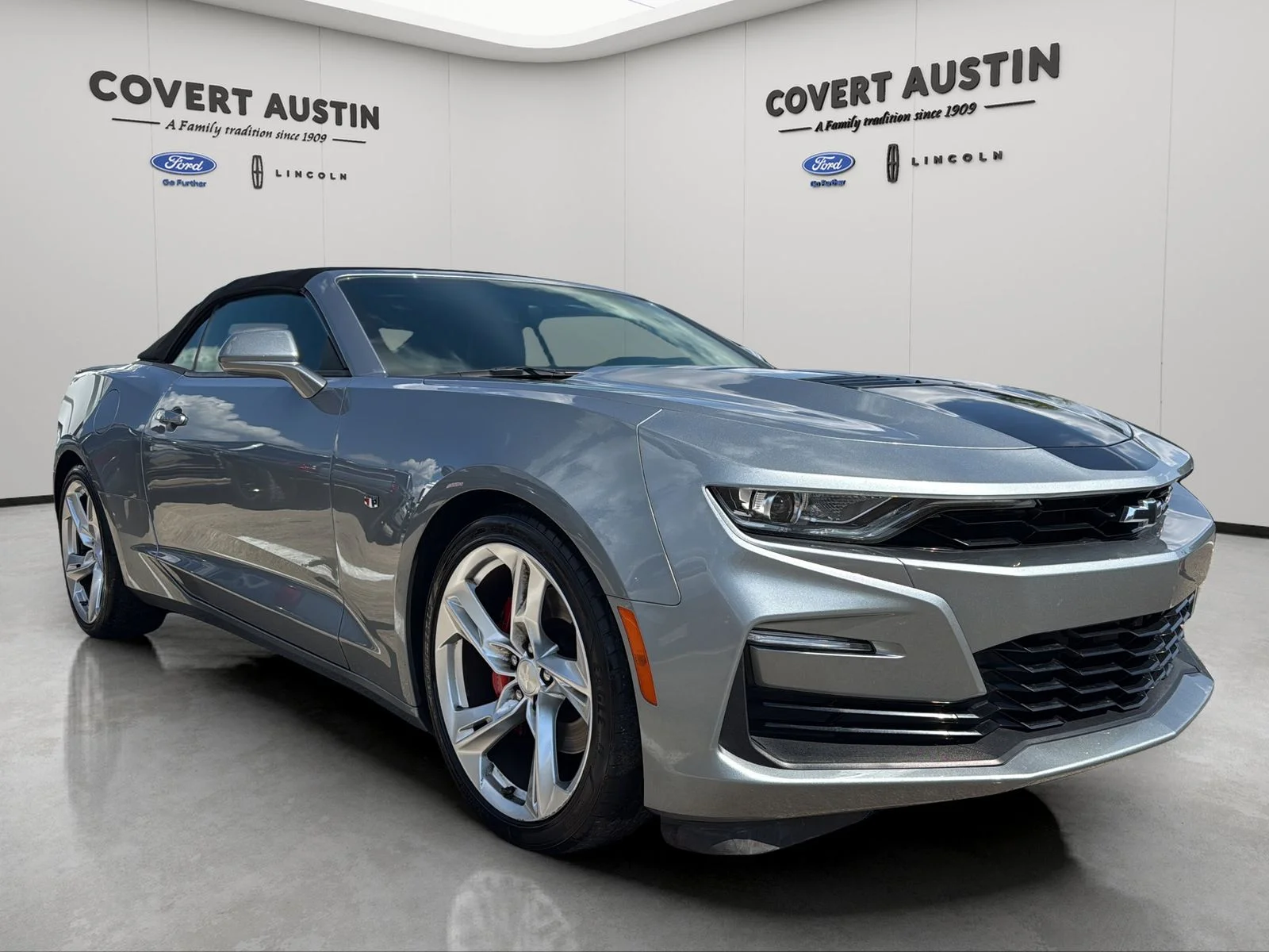 Used 2023 Gray Chevrolet SS image 6
