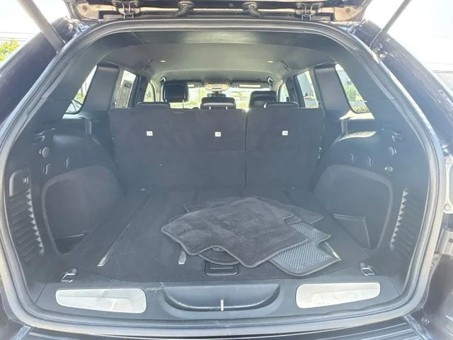 Used 2017 Gray Jeep Limited image 12
