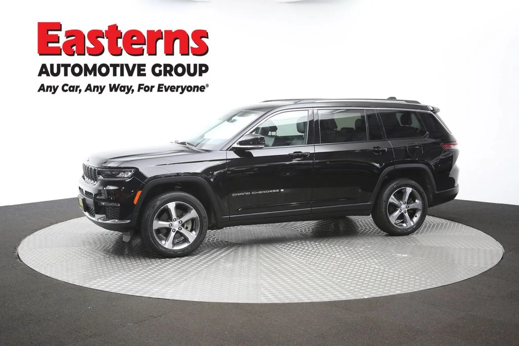 Used 2023 Black Jeep Limited image 62