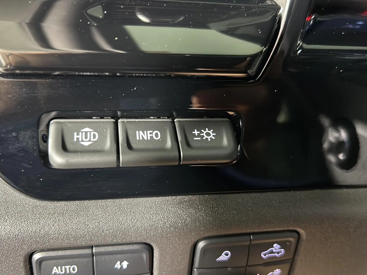 Used 2025 Cypress Gray Chevrolet ZR2 image 26