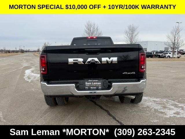 New 2026 Diamond Black Crystal Pearl-Coat Exterior Paint Ram Tradesman image 18