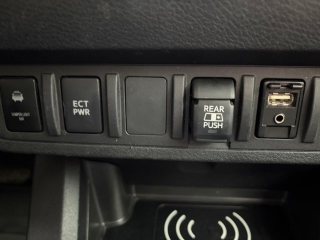 Used 2019 Black Toyota SR5 image 28