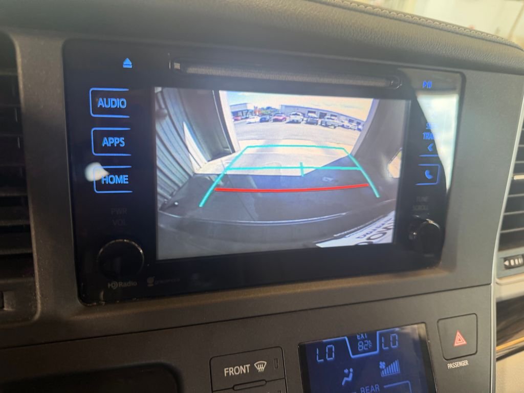 Used 2015 Gray Toyota XLE image 19