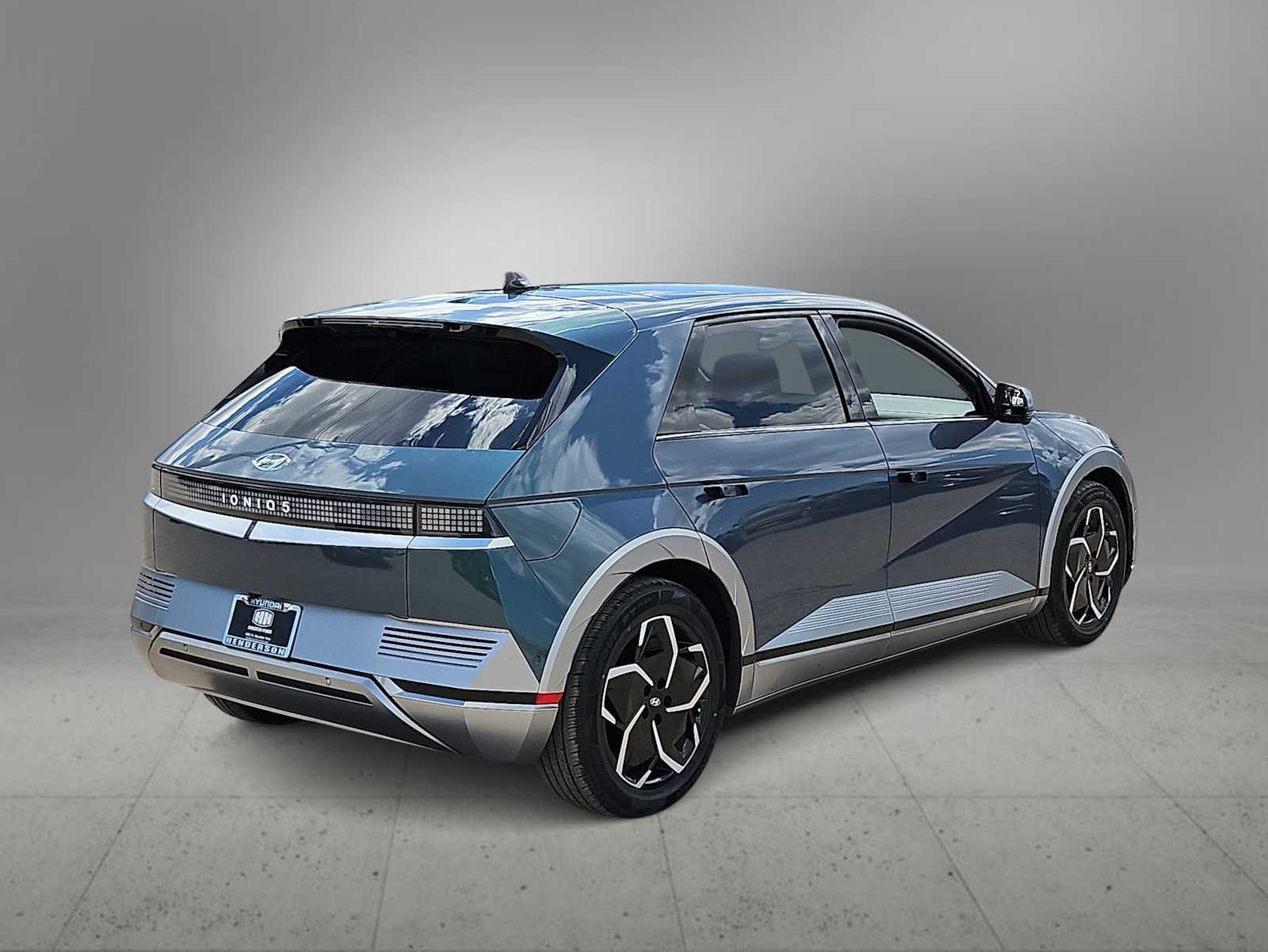Certified Used 2024 Digital Teal Hyundai Limited image 8