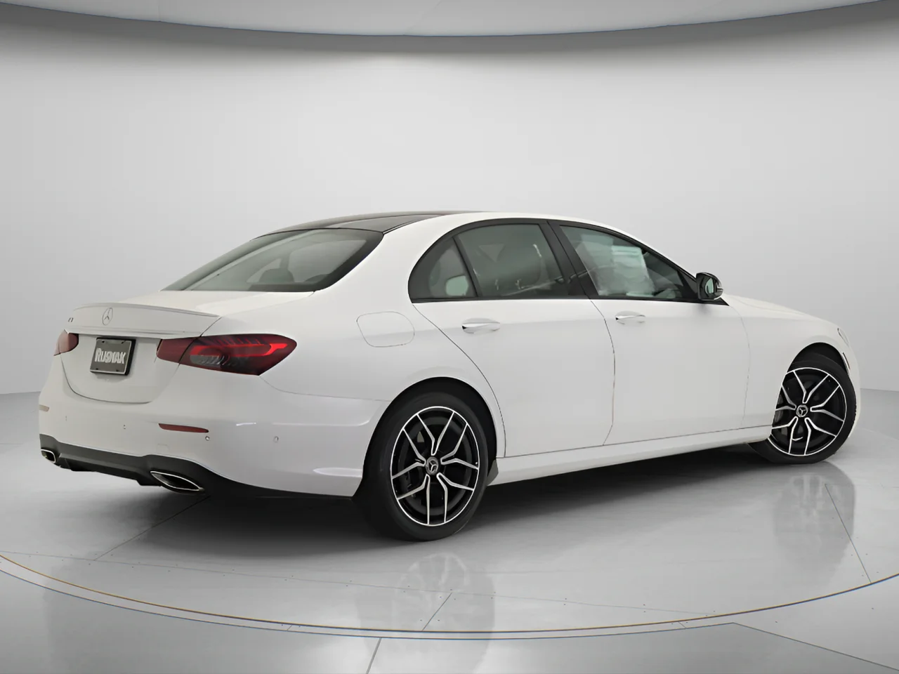 Used 2022 White Mercedes-Benz E 350 AMG® w/Night Package image 4