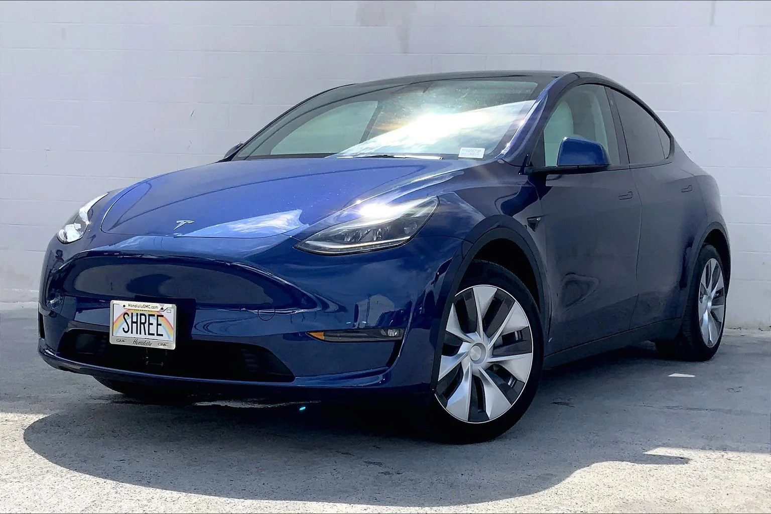 2023 Tesla Model Y Long Range Dual Motor All-Wheel Drive's photo