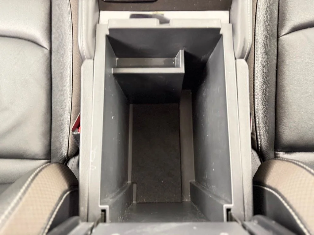 Used 2023 Gun Metallic Nissan SL image 12