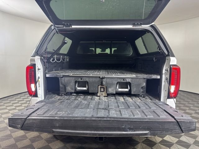 Used 2022 Summit White GMC Denali image 20