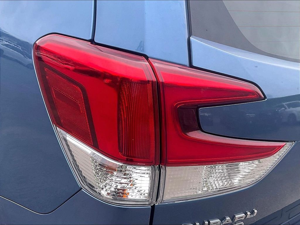 Used 2020 Blue Subaru Base image 30