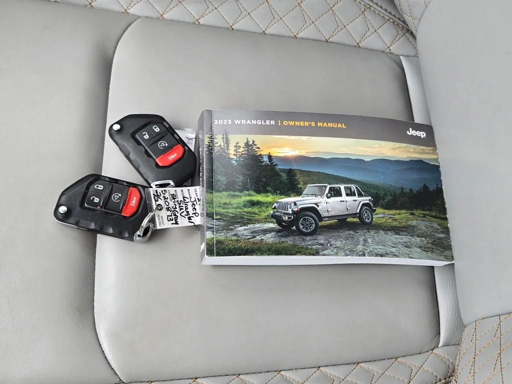 Certified Used 2023 Gray Jeep Altitude image 12