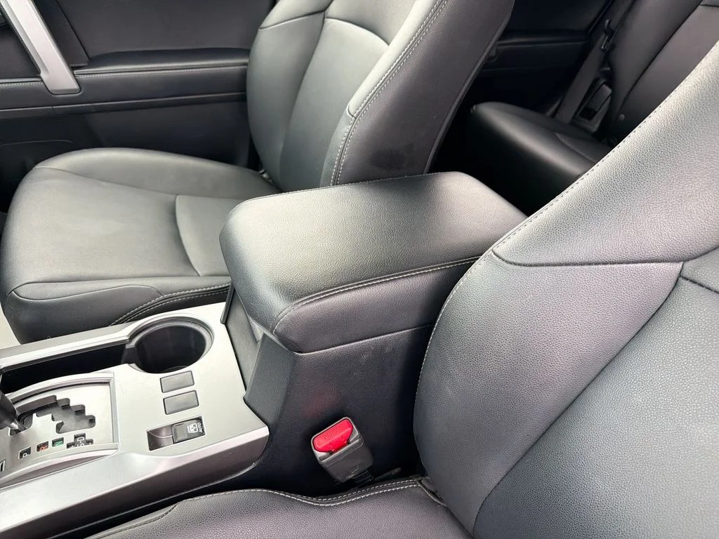Used 2022 Green Toyota TRD Sport image 27