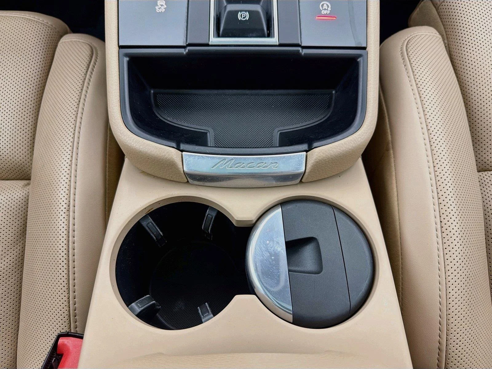 Used 2023 White Porsche  image 21