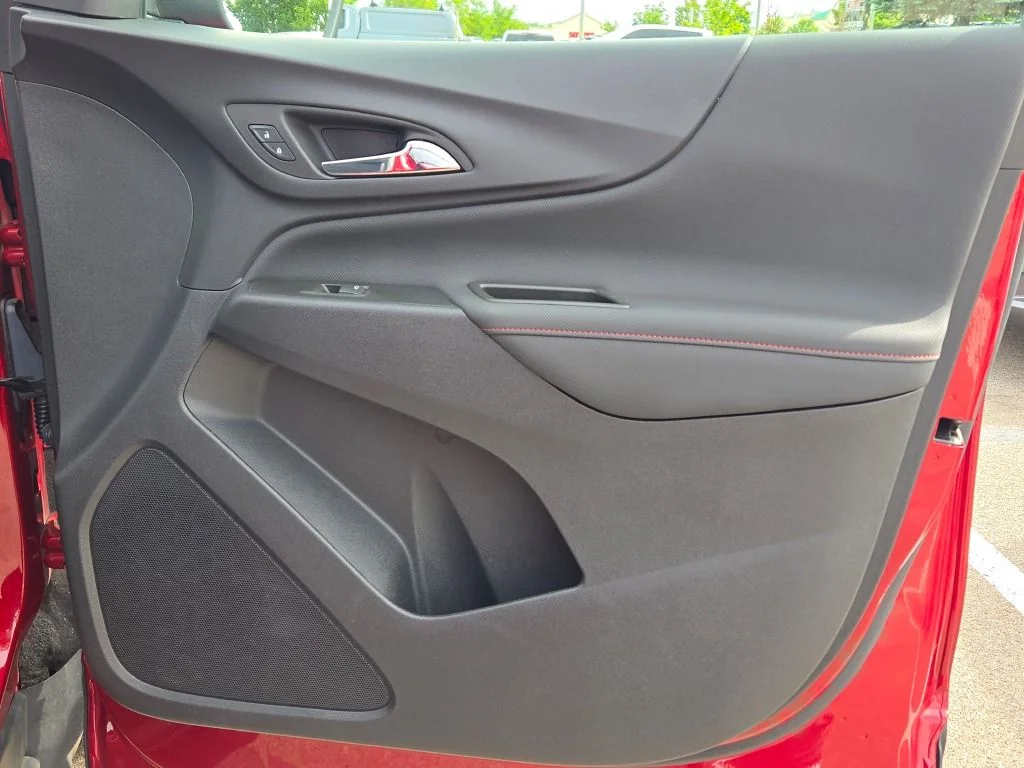 Used 2023 Red Chevrolet RS image 10