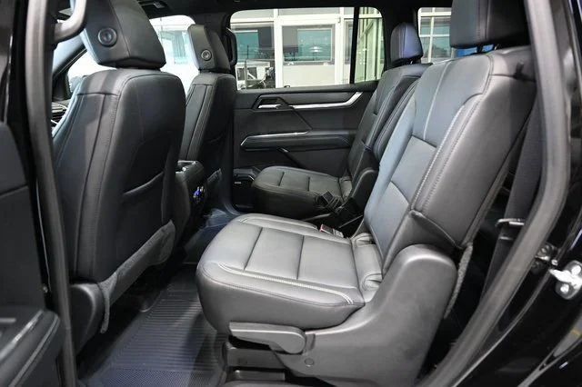 2026 GMC Acadia Elevation - Photo 11