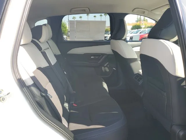 New 2026 Rhodium White Metallic Mazda 2.5 S Preferred AWD image 15