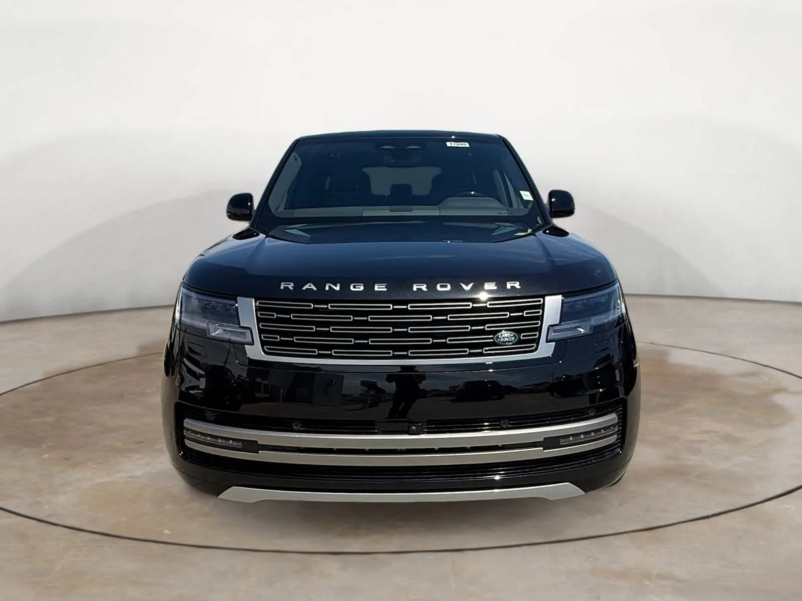 New 2026 Santorini Black Land Rover P530 LWB 7 Seat image 8