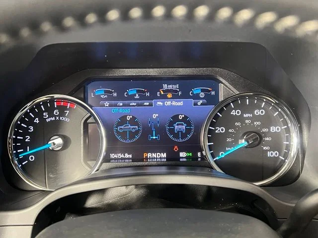 Used 2022 White Ford Lariat image 22