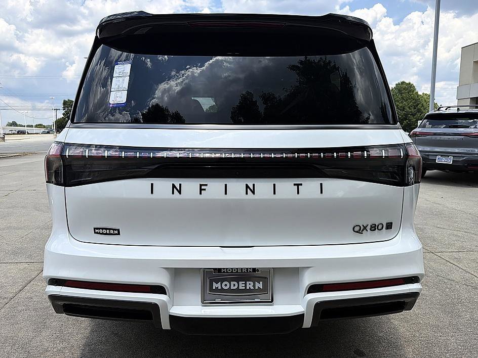 New 2026 Radiant White/Black Obsidian INFINITI AUTOGRAPH image 25