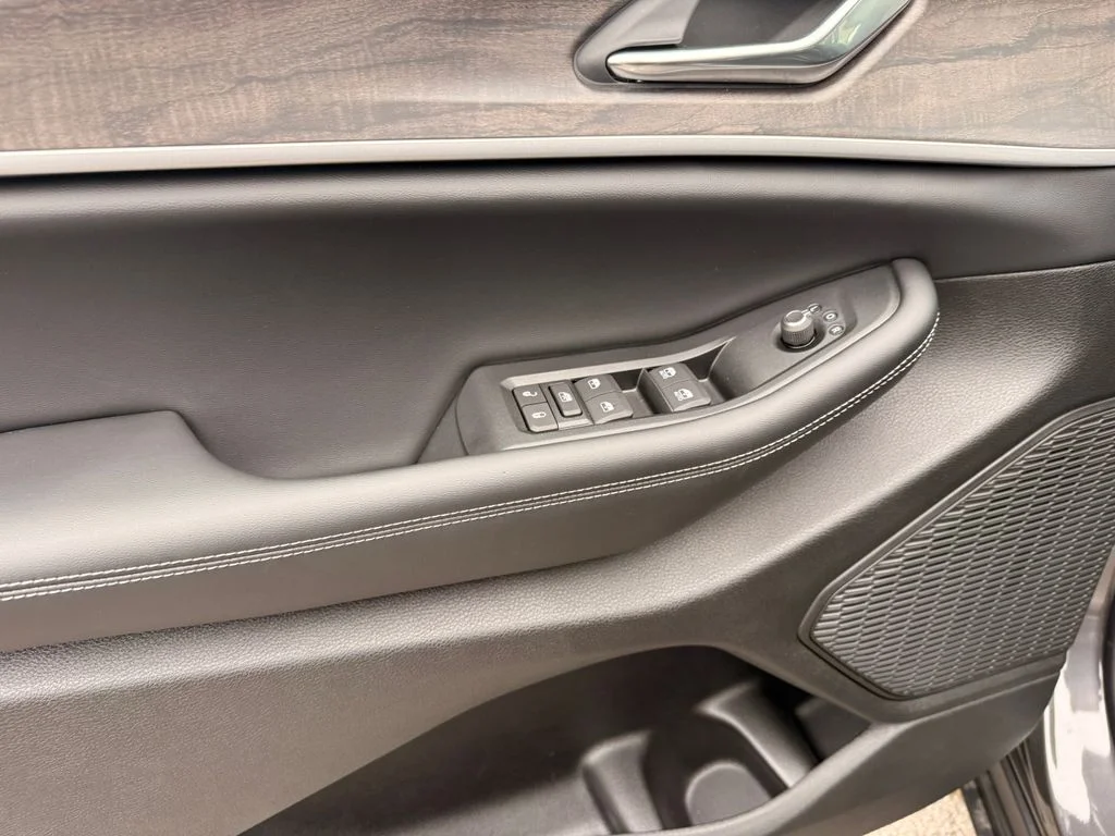 New 2026 Gray Jeep Laredo image 18