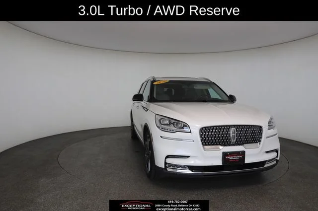 Used 2020 White Lincoln Reserve image 29