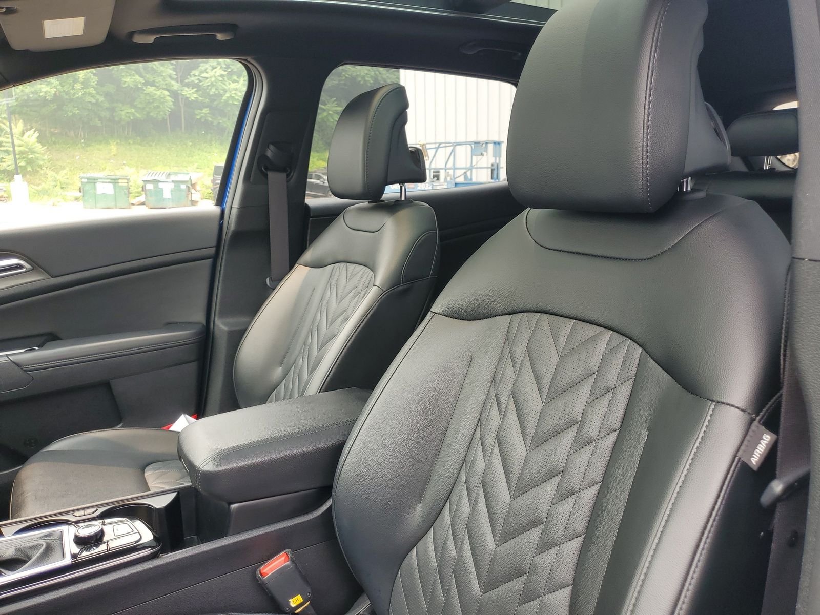 Used 2024 Blue Kia X-Line image 13