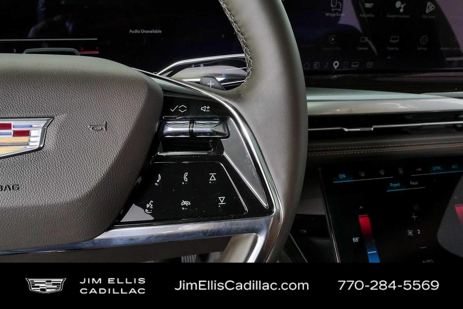 2026 Cadillac Escalade Luxury - Photo 11