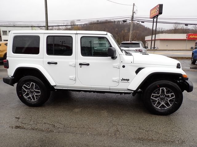 New 2025 Bright White Clear-Coat Exterior Paint Jeep Sahara image 8