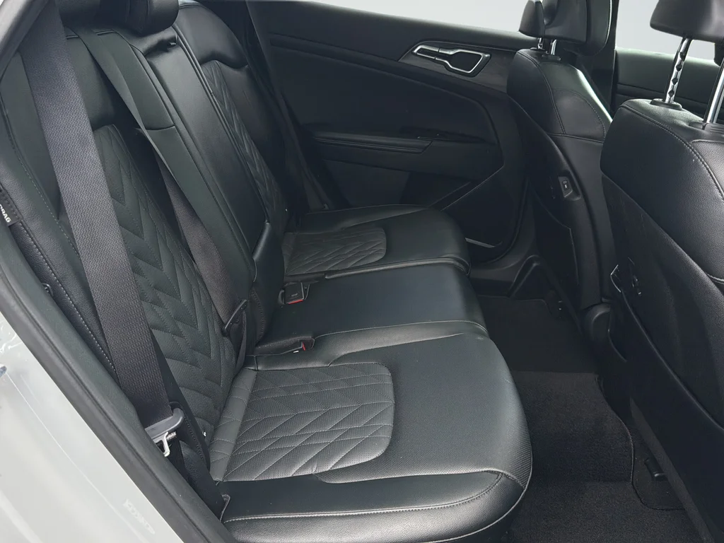 Used 2024 Gray Kia X-Line image 10