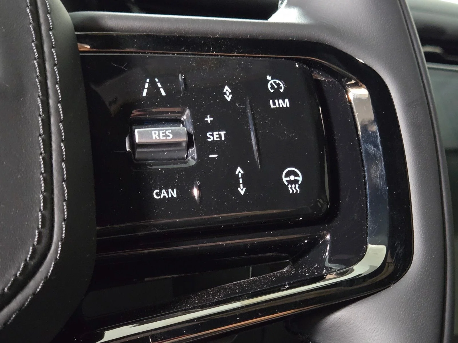 2026 Land Rover Range Rover Velar Dynamic SE - Photo 27
