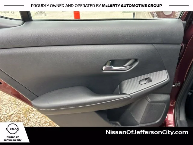 Used 2020 Red Nissan SV image 15