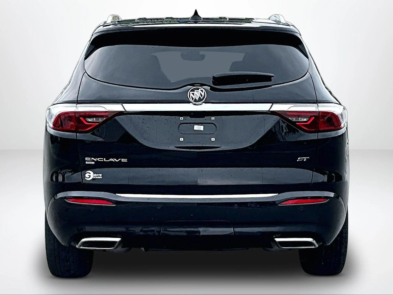 Used 2022 Black Buick Essence image 5