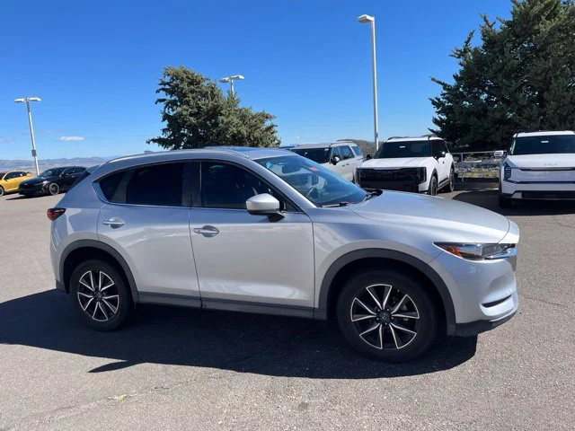 Used 2018 Sonic Silver Metallic Mazda Touring image 5