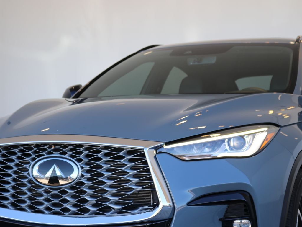 Certified Used 2025 Gray INFINITI LUXE image 50