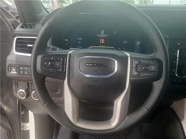 Used 2024 White Frost Tricoat GMC Denali 4x2 image 14