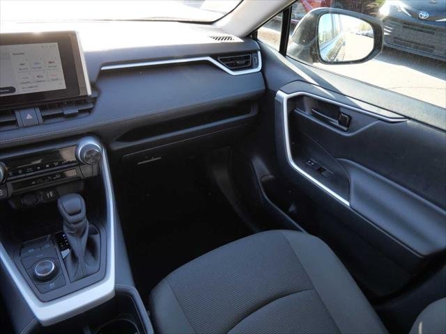 Certified Used 2025 MAGNETIC GRAY MET. Toyota  image 12