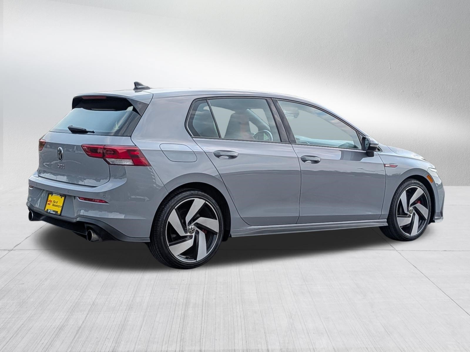 Used 2024 Moonstone Gray Volkswagen S image 7