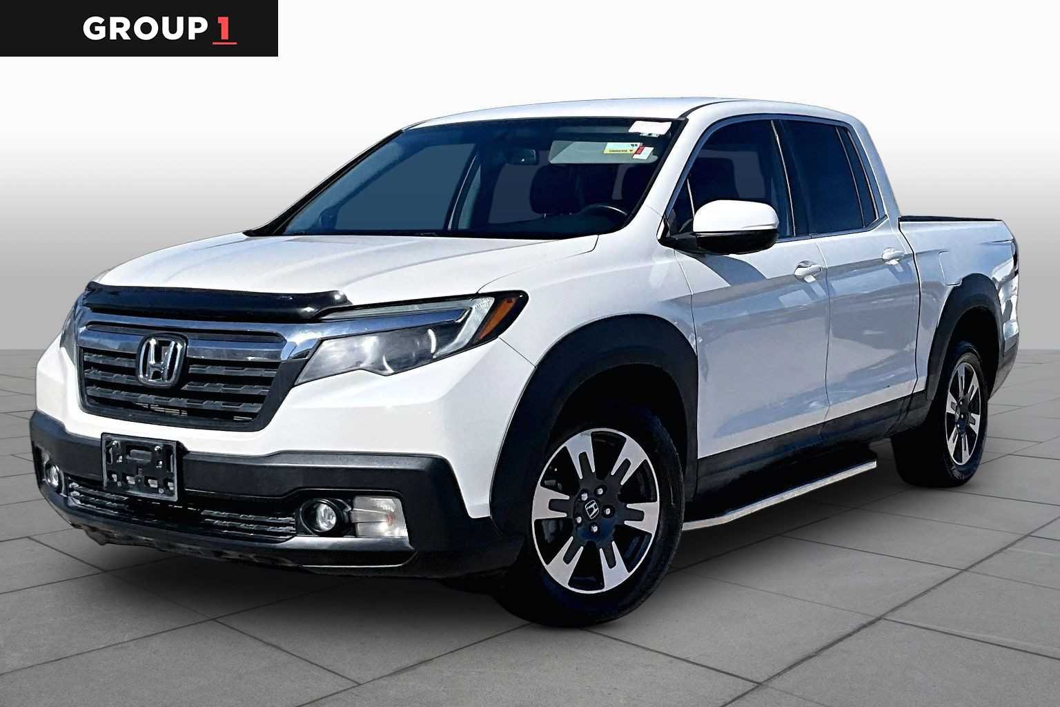2018 Honda Ridgeline RTL-T AWD's photo
